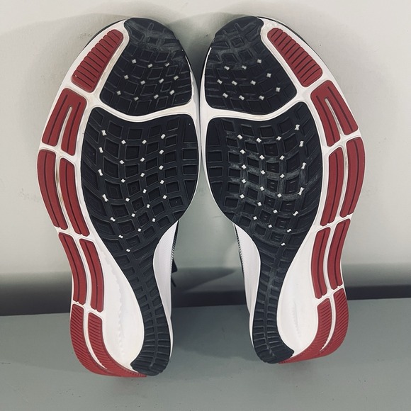 Nike Air Zoom Pegasus 37 "Atlanta Falcons" Men's Size 11 (CZ5447-100) - Picture 7 of 14